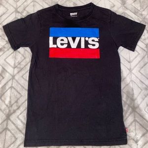 Boy’s Black Levi’s Logo Tee (L 10/12)